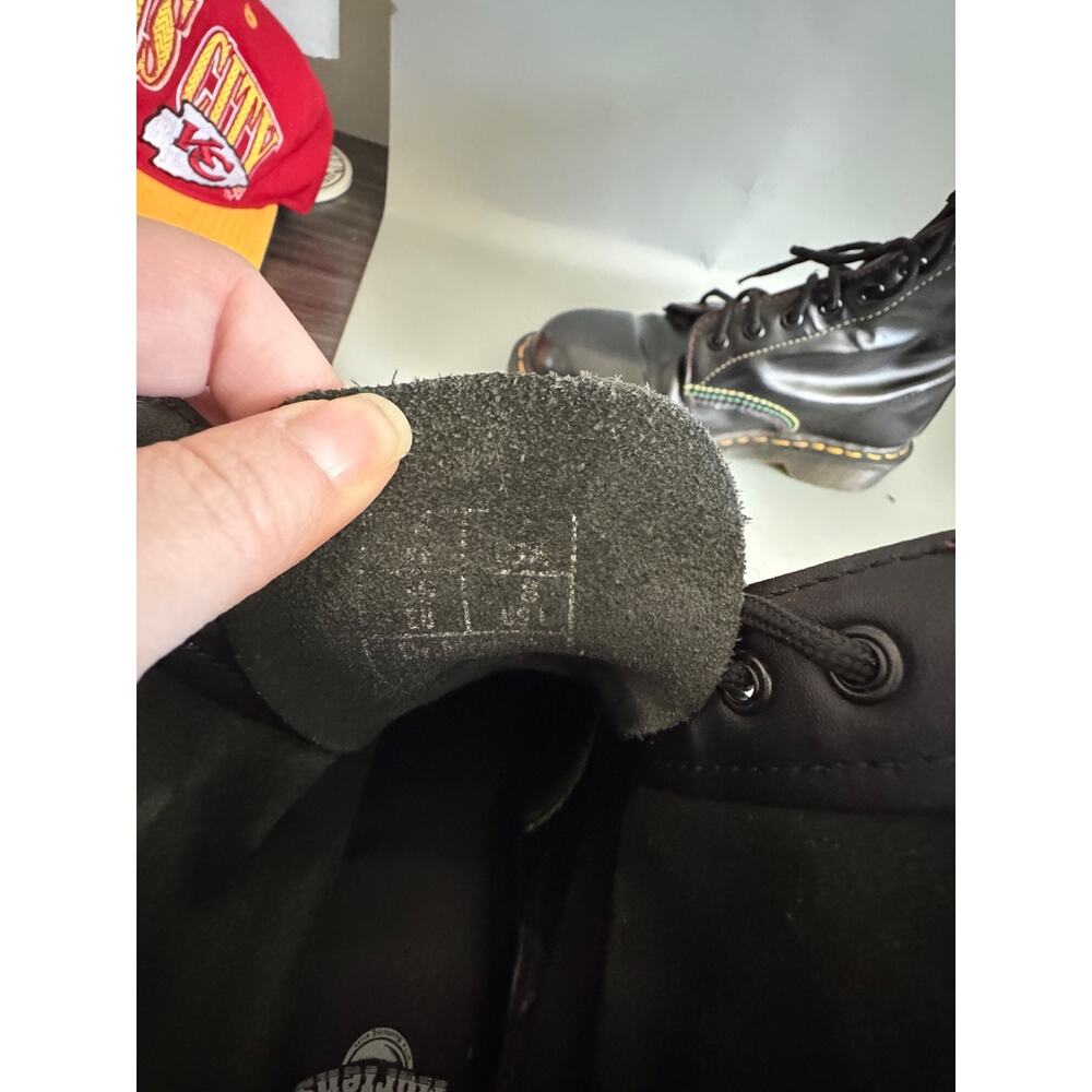 Dr. Martens 1460 Pride Rainbow Stitch Black Leather Combat Boots Women 8 Men 7 - Picture 14 of 14